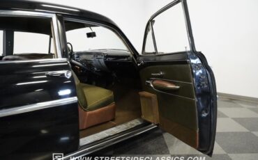 Lincoln-Cosmopolitan-1951-Black-Green-24