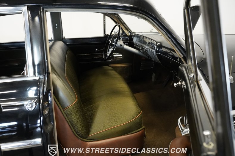 Lincoln-Cosmopolitan-1951-Black-Green-28