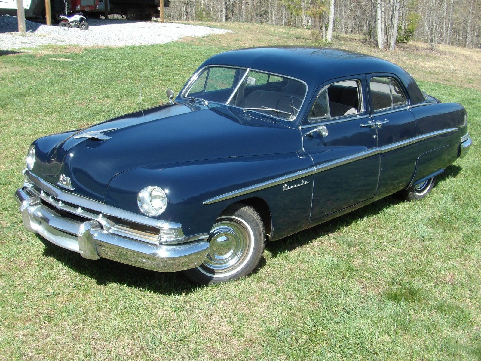 Lincoln-Cosmopolitan-1951-Sedan-11