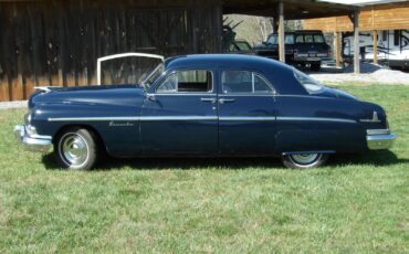 Lincoln-Cosmopolitan-1951-Sedan-13