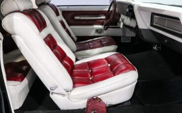 Lincoln-Mark-Series-1977-17