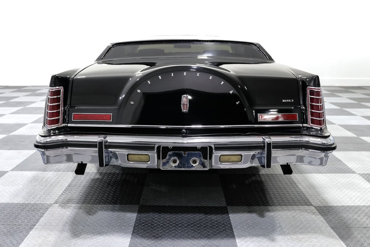 Lincoln-Mark-Series-1977-5
