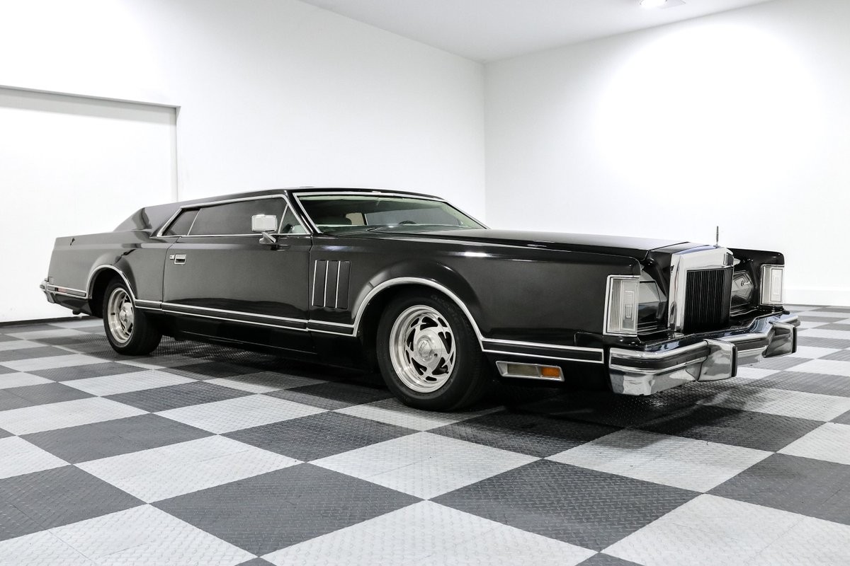 Lincoln-Mark-Series-1977