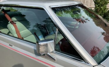 Lincoln-Mark-Series-1978-Coupe-2