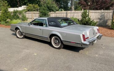 Lincoln-Mark-Series-1978-Coupe-29