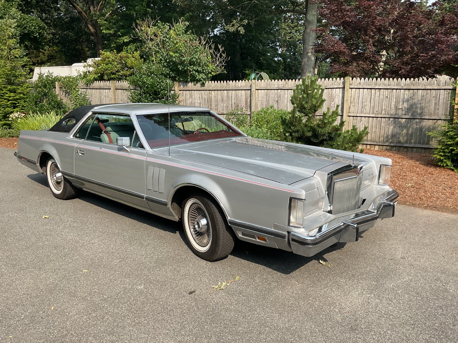 Lincoln-Mark-Series-1978-Coupe
