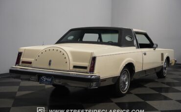 Lincoln-Mark-Series-1982-Coupe-14