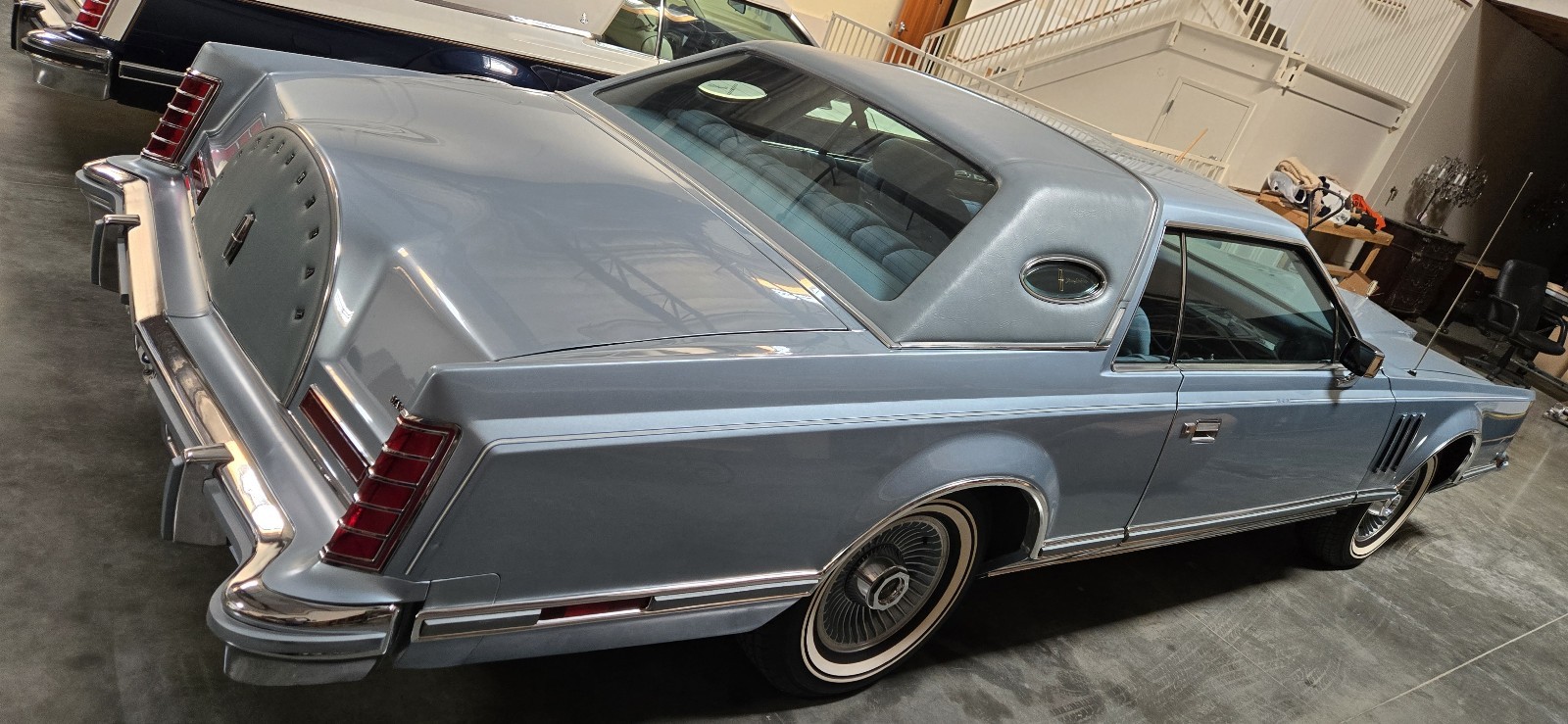 Lincoln-Mark-V-1978-3