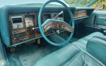 Lincoln-Mark-V-1979-23