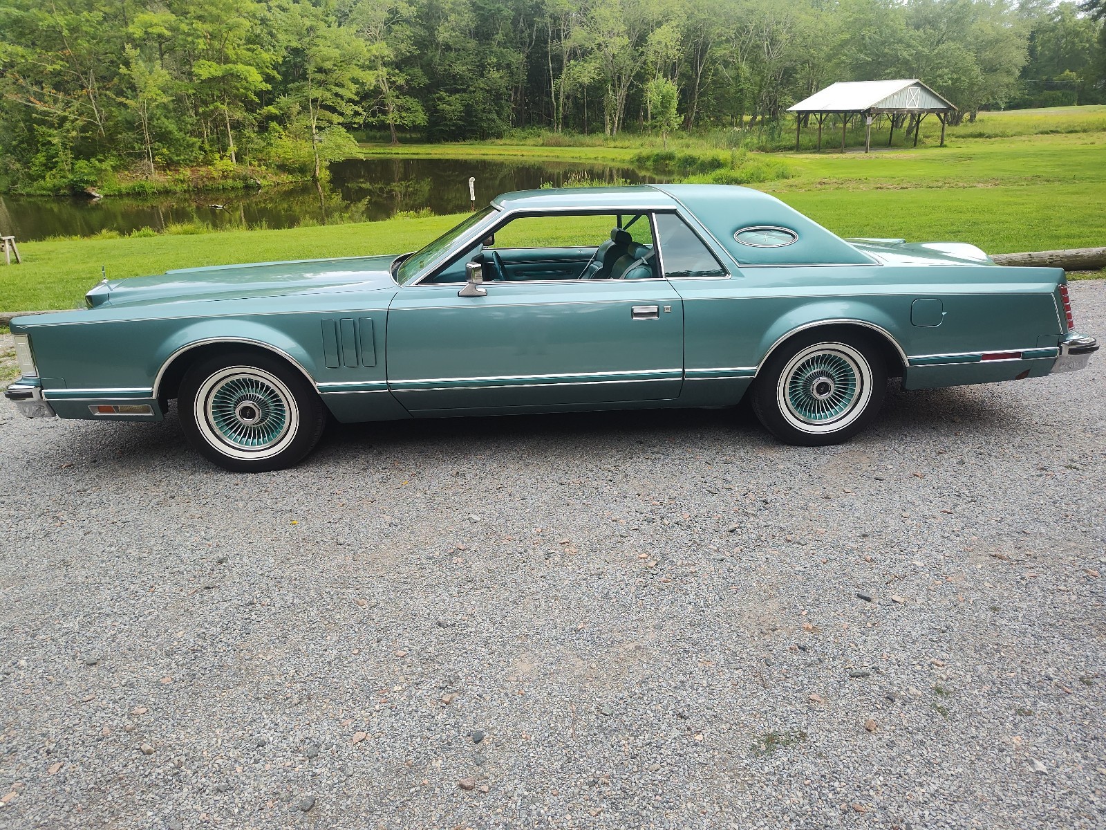 Lincoln-Mark-V-1979-4