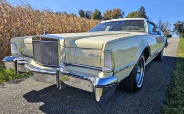 Lincoln-Mark-iv-1975-15