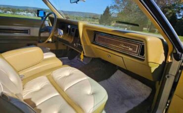 Lincoln-Mark-iv-1975-5