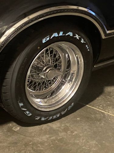 Lincoln-Mark-iv-1976-Triple-Black-13