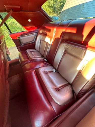 Lincoln-Mark-v-1979-Light-Metallic-Red-6