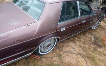 Lincoln-Mark-vii-1987-Brown-Beige-1