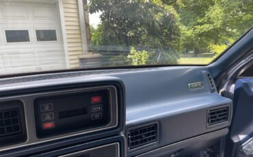 Lincoln-Mark-vii-1988-Blue-Blue-16