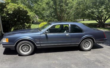 Lincoln-Mark-vii-1988-Blue-Blue