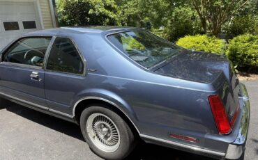 Lincoln-Mark-vii-1988-Blue-Blue-8