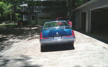 Lincoln-Mark-vii-1990-Blue-12