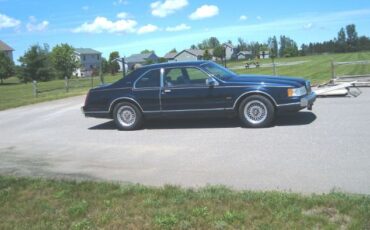 Lincoln-Mark-vii-1990-Blue