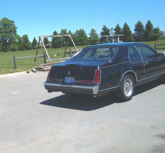 Lincoln-Mark-vii-1990-Blue-6