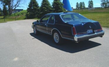 Lincoln-Mark-vii-1990-Blue-7