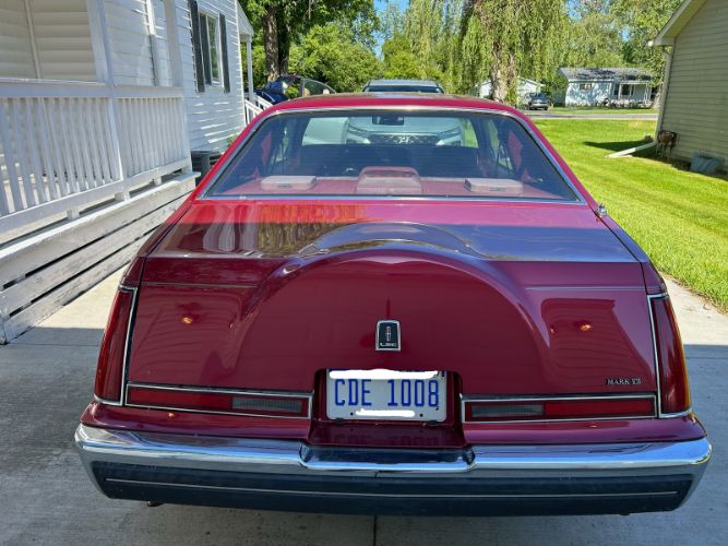 Lincoln-Mark-vii-1990-Red-2