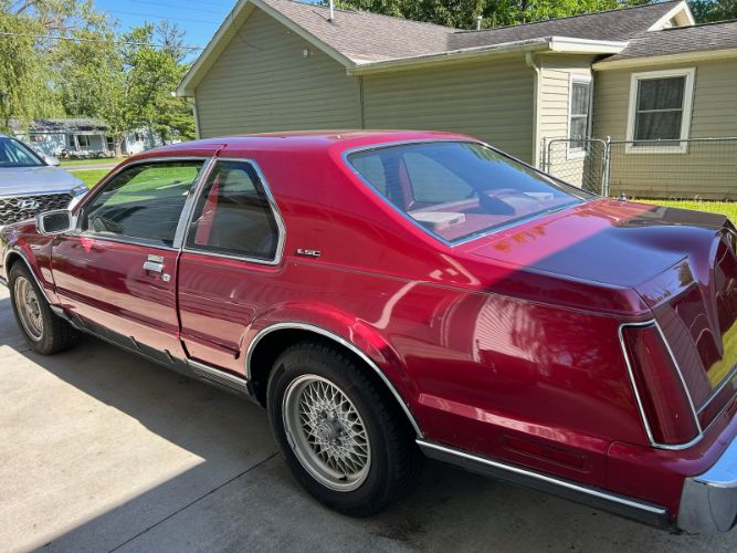 Lincoln-Mark-vii-1990-Red-3