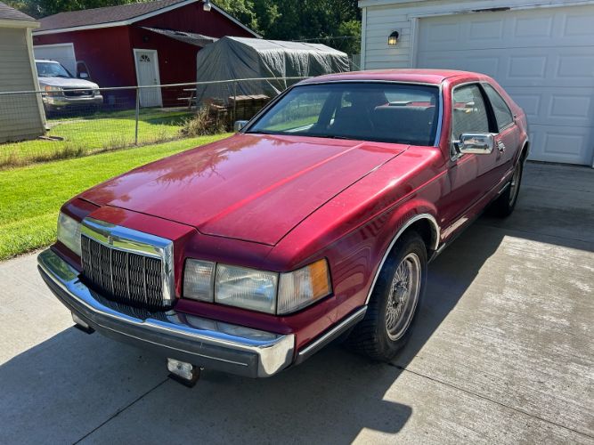 Lincoln-Mark-vii-1990-Red-7