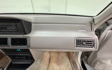 Lincoln-Mark-vii-1991-Titanium-Frost-Metal-Gray-39