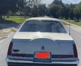 Lincoln-Mark-viii-1988-1