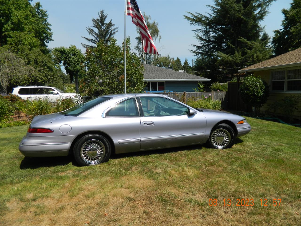 Lincoln-Mark-viii-1994-Amethyst-Clearcoat-Gray-10