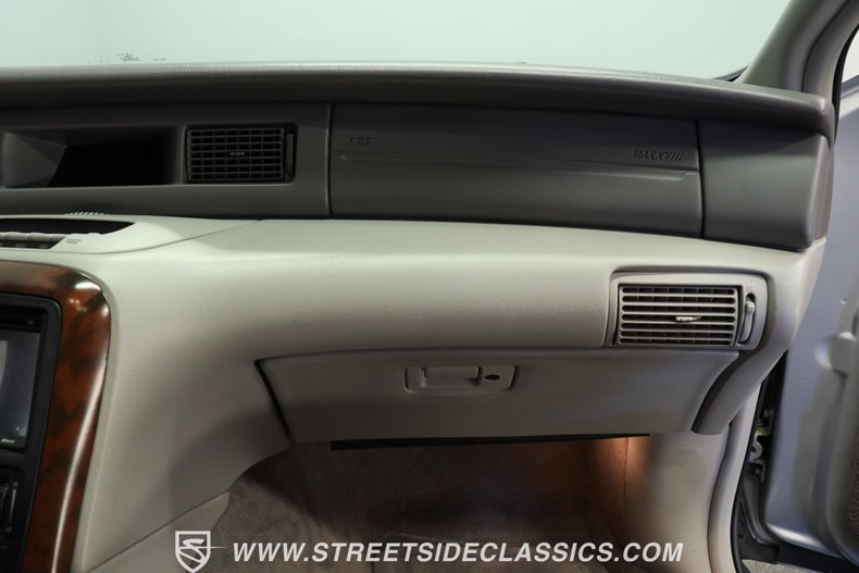 Lincoln-Mark-viii-1994-Silver-Frost-Light-Graphite-14