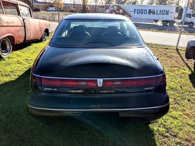 Lincoln-Mark-viii-1995-Black-Black-Leather-15