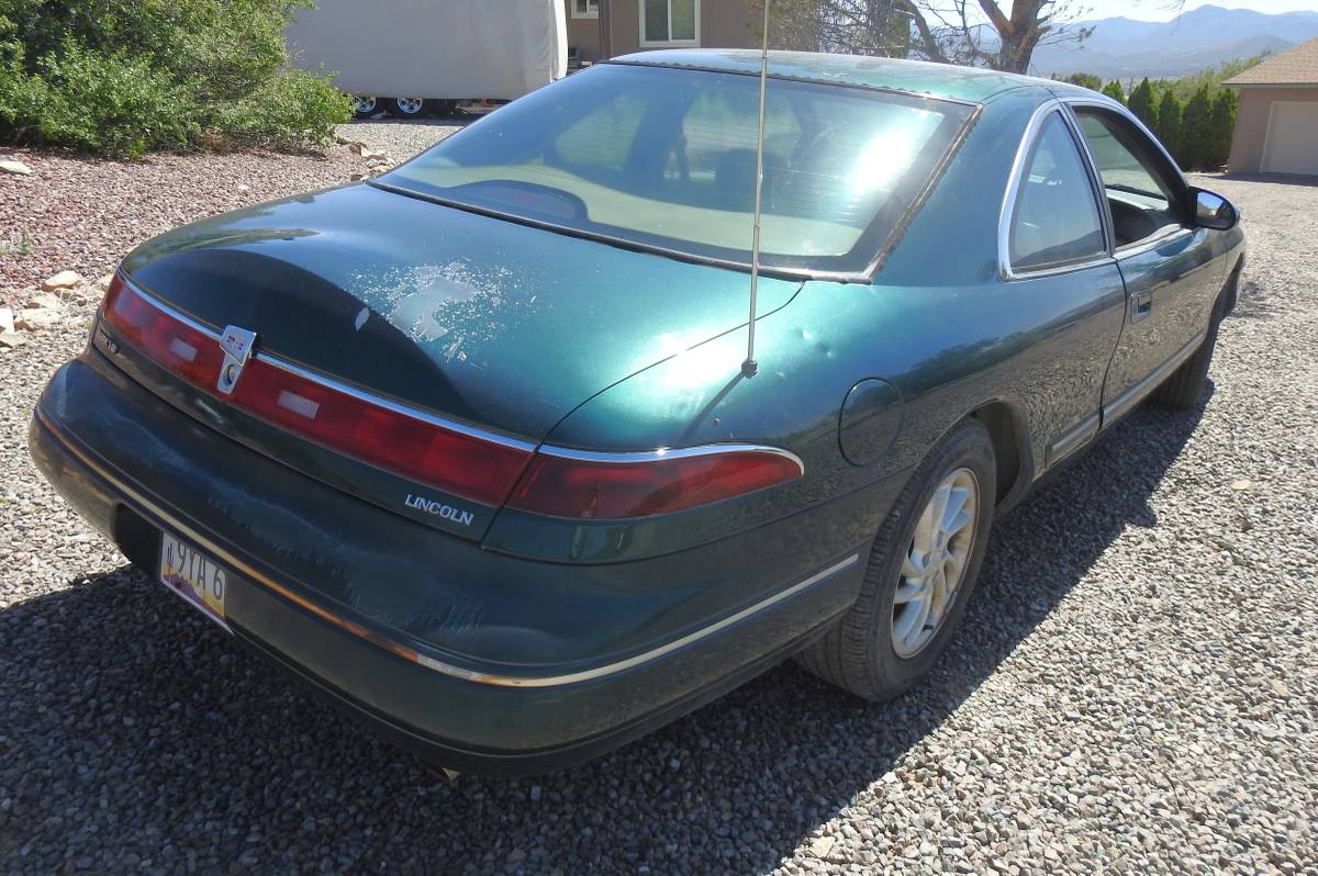 Lincoln-Mark-viii-1995-green-21