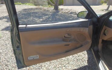 Lincoln-Mark-viii-1995-green-7