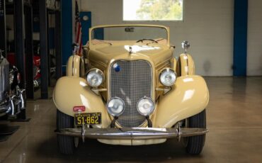 Lincoln-Model-K-V12-Le-Baron-Roadster-1935-2-Door-Roadster-Convertible-12