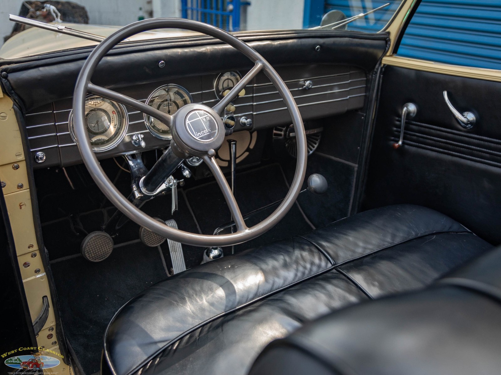 Lincoln-Model-K-V12-Le-Baron-Roadster-1935-2-Door-Roadster-Convertible-31