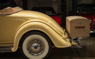 Lincoln-Model-K-V12-Le-Baron-Roadster-1935-2-Door-Roadster-Convertible-6