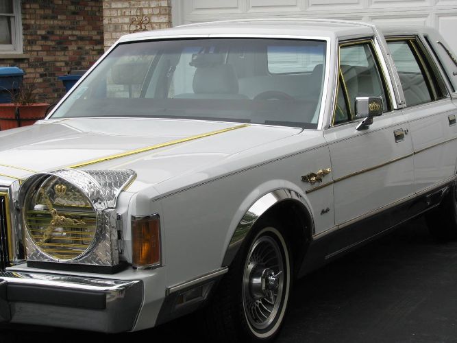 Lincoln-Other-1989-White-17