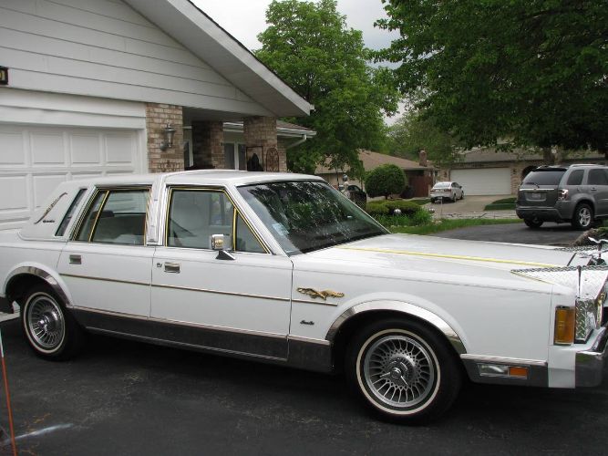 Lincoln-Other-1989-White-18