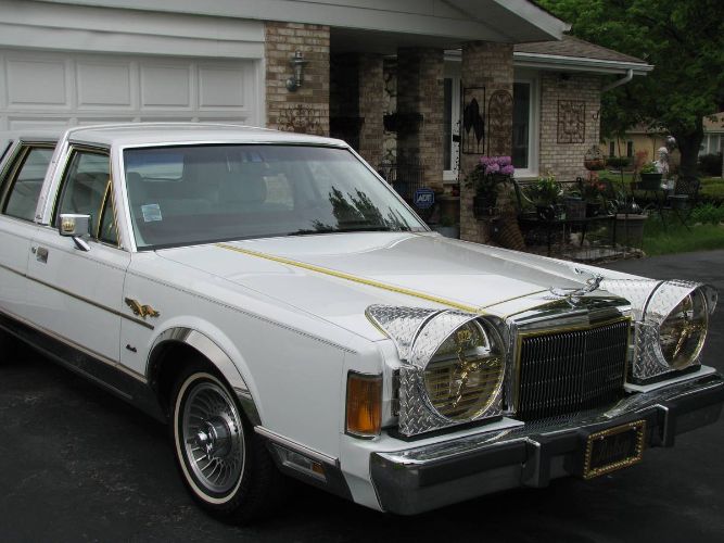 Lincoln-Other-1989-White-24