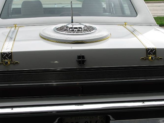 Lincoln-Other-1989-White-5