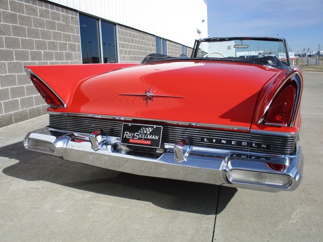Lincoln-Premiere-Convertible-1957-21