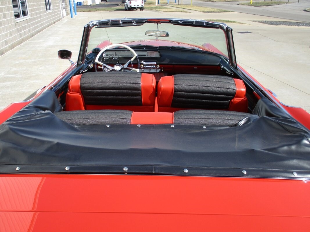 Lincoln-Premiere-Convertible-1957-25