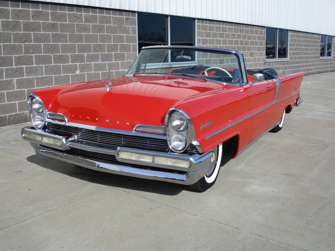 Lincoln-Premiere-Convertible-1957-32