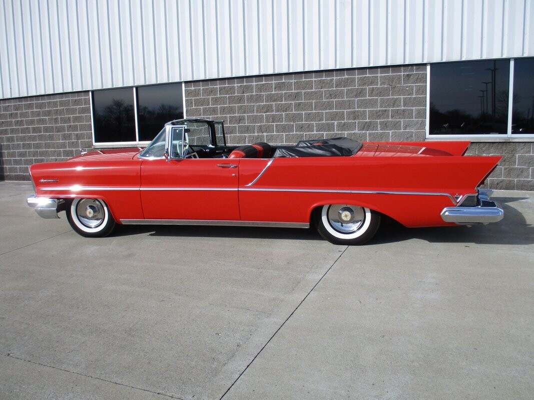 Lincoln-Premiere-Convertible-1957-35