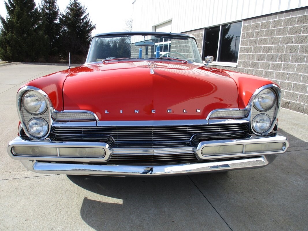 Lincoln-Premiere-Convertible-1957-6