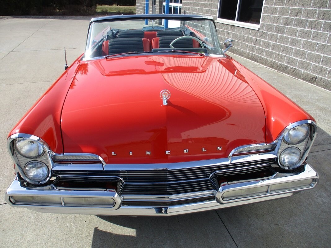 Lincoln-Premiere-Convertible-1957-7