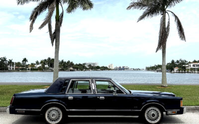 Lincoln Town Car 1989 Sedan